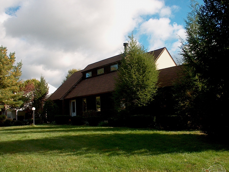 Albany_House.jpg