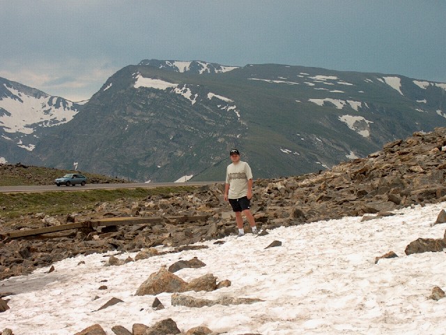 Kostya_Snow.JPG